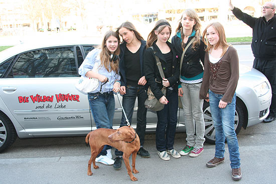 "Die Wilden Hühner" wurden im Audi zur Premiere gefahren (Foto: Martin Schmitz)